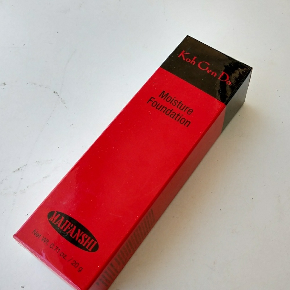 Koh Gen Do Maifanshi Moisture Foundation 301